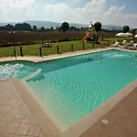 Vila In Cannara With Pool Near Assisi