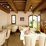 In Cannara With Pool Near Assisi Tordandrea